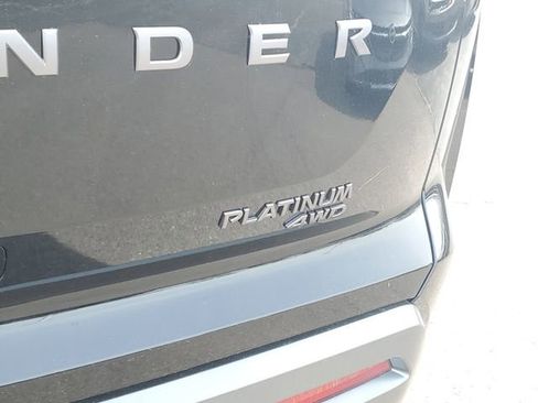 New 2026 Nissan Pathfinder Platinum AWD/4WD image 11