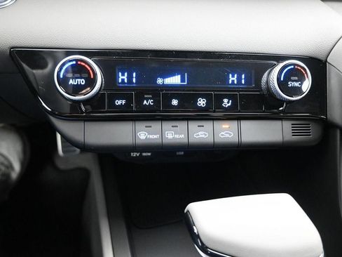 New 2026 Hyundai Elantra Sport FWD image 15