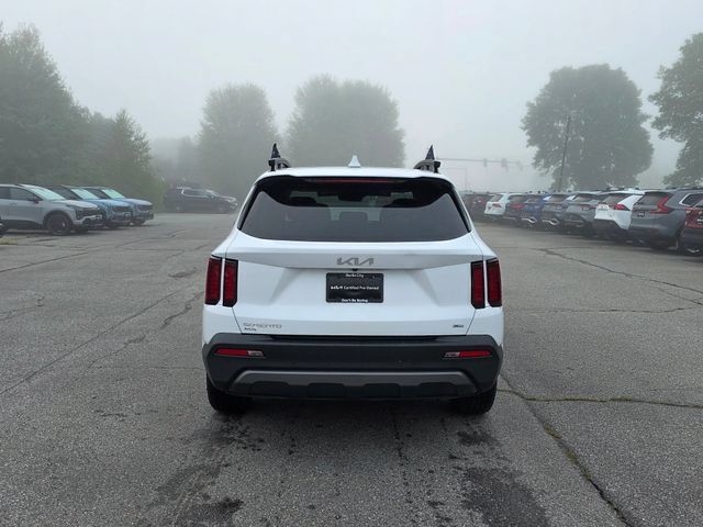 Certified 2023 Kia Sorento S w/ Panoramic Sunroof Package AWD/4WD image 7