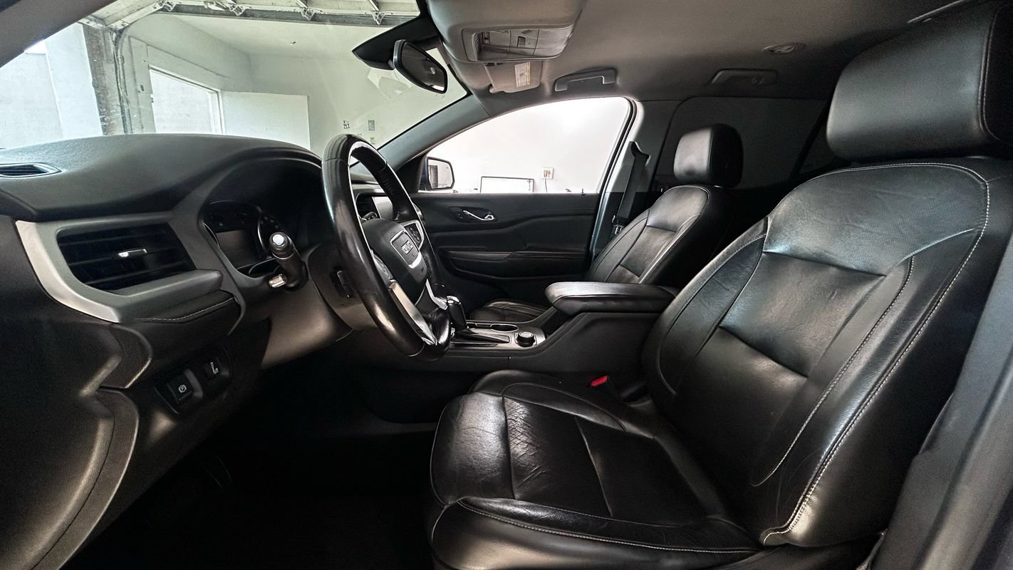 Used 2019 GMC Acadia SLT AWD/4WD image 17