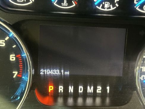 Used 2013 Ford F150 XLT w/ Mid Equipment Group AWD/4WD image 30