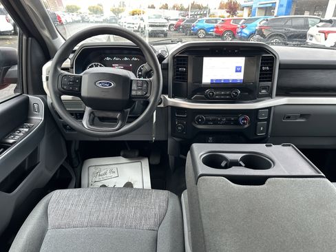 Used 2023 Ford F150 XLT image 13