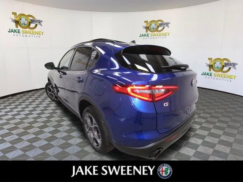 Used 2022 Alfa Romeo Stelvio Sprint AWD/4WD image 7
