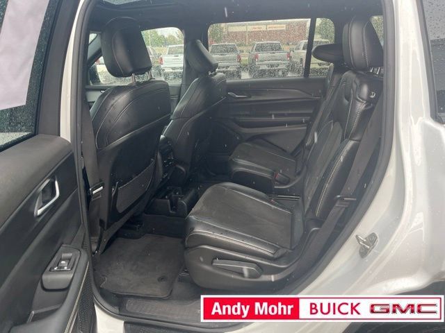 Used 2023 Jeep Grand Cherokee L Laredo AWD/4WD image 32