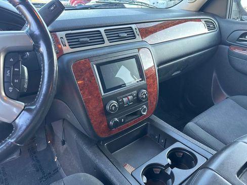 Used 2012 Chevrolet Tahoe LS image 11