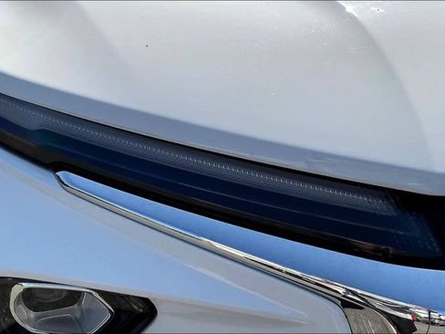 Used 2025 Chevrolet TrailBlazer LT FWD image 34