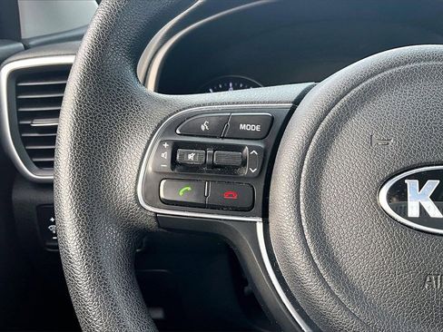 Used 2018 Kia Sportage LX image 20
