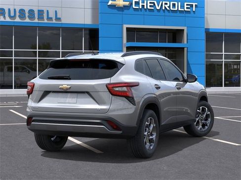 New 2026 Chevrolet Trax LT w/ LT Convenience Package image 4