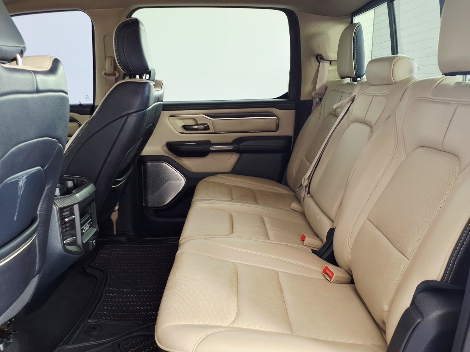 Used 2019 RAM 1500 Limited RWD image 10