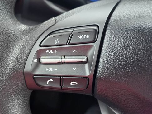 Used 2021 Hyundai Kona SE FWD image 20