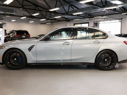 Used 2022 BMW M3 Competition w/ M Carbon Exterior Package image 4