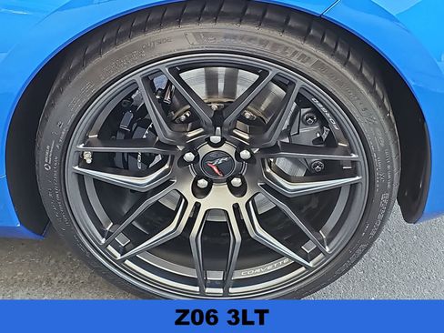 Used 2024 Chevrolet Corvette Z06 w/ Stealth Interior Trim Package RWD image 12