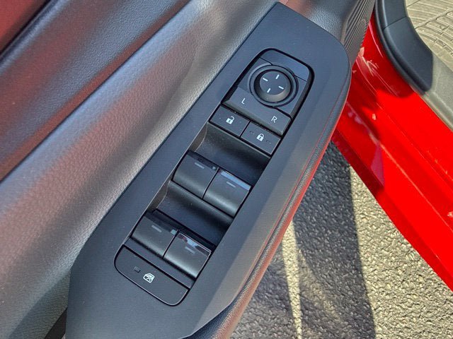 Certified 2026 Toyota Prius LE FWD image 18