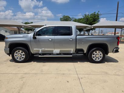 Used 2024 Chevrolet Silverado 2500 High Country w/ High Country Premium Package