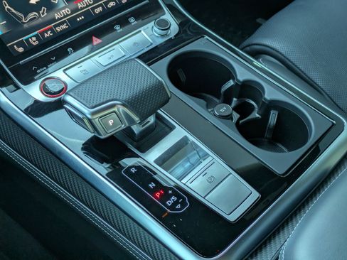 Certified 2024 Audi SQ8 Prestige image 20