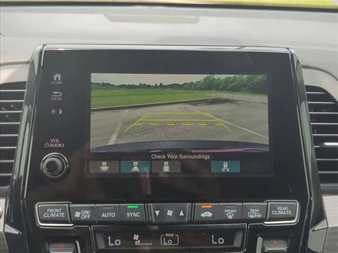 Used 2024 Honda Odyssey Elite image 13