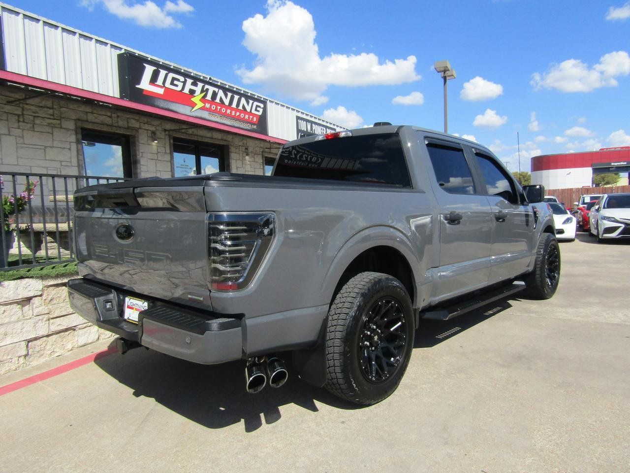 Used 2021 Ford F150 XL w/ STX Appearance Package RWD image 4
