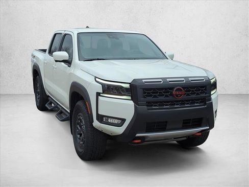 New 2026 Nissan Frontier PRO-4X w/ Pro-4x Convenience Package image 3