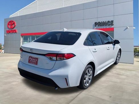 New 2026 Toyota Corolla LE image 3