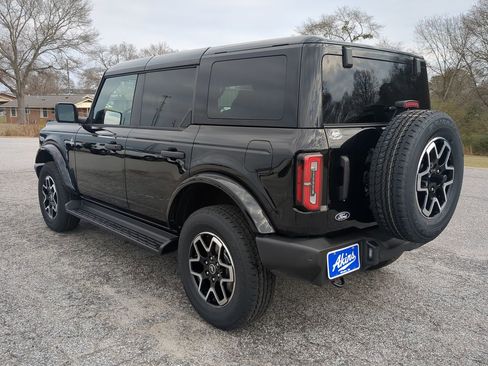 New 2026 Ford Bronco Outer Banks AWD/4WD image 5