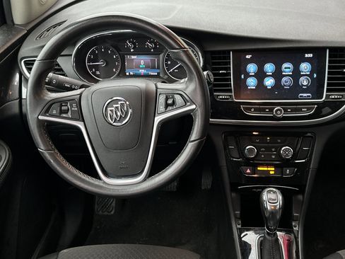 Used 2021 Buick Encore Preferred image 13