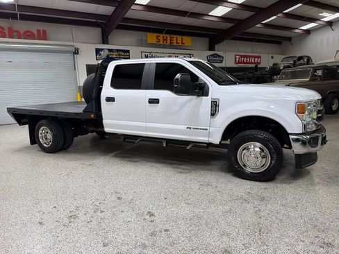 Used 2022 Ford F350 XL w/ Power Equipment Group AWD/4WD image 10