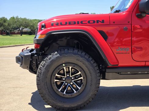 New 2026 Jeep Wrangler Unlimited Rubicon AWD/4WD image 11