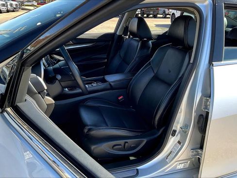 Used 2023 Nissan Maxima SV w/ Floor Mat Group image 7