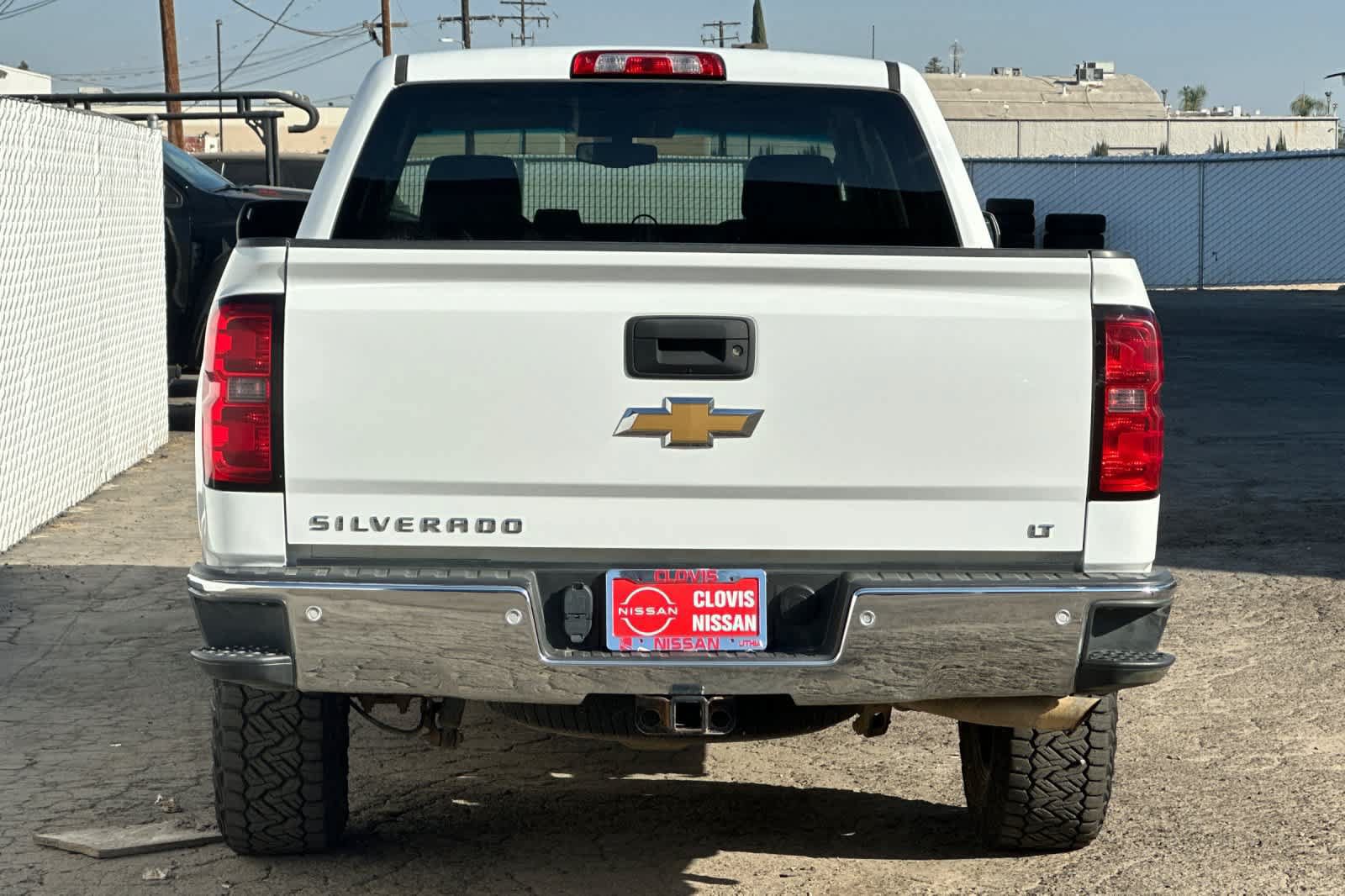 Used 2018 Chevrolet Silverado 1500 LT w/ LT Fleet Convenience Package AWD/4WD image 8