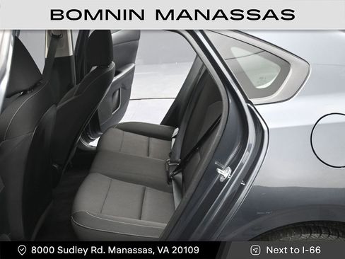 Used 2019 Kia Forte FE image 12