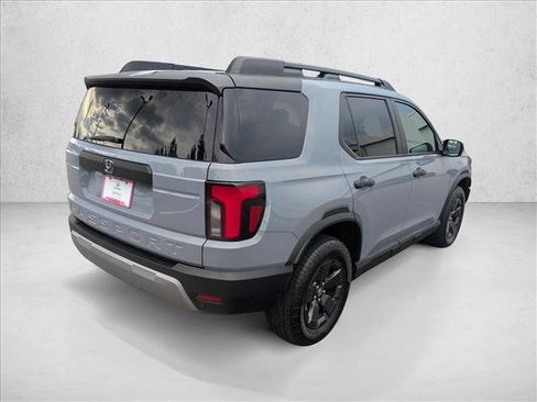 Certified 2026 Honda Passport RTL image 5