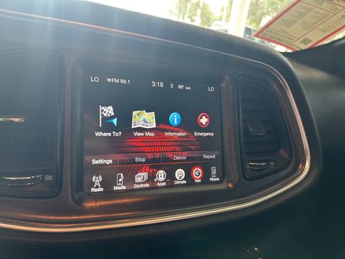 Certified 2015 Dodge Challenger R/T Plus image 10