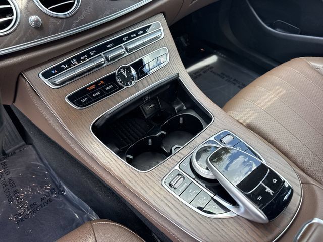 Used 2018 Mercedes-Benz E 300 4MATIC image 21