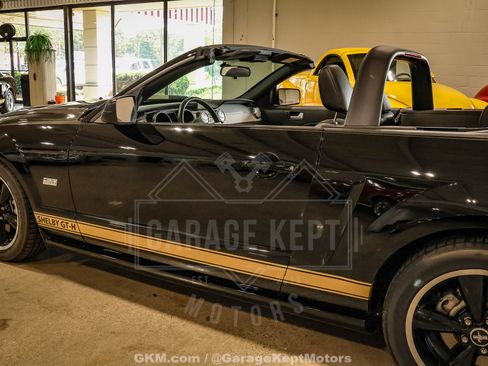 Used 2007 Ford Mustang GT Premium RWD image 36