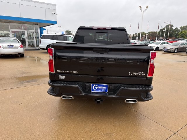 Certified 2020 Chevrolet Silverado 1500 High Country w/ Technology Package AWD/4WD image 4