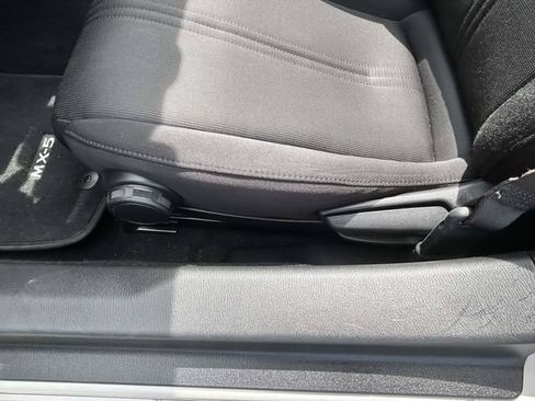 Used 2023 MAZDA MX-5 Miata Sport RWD image 13