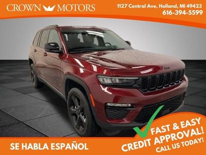 Used 2024 Jeep Grand Cherokee Limited w/ Black Appearance Package