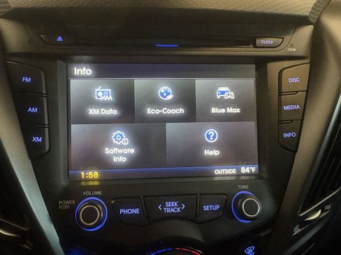 Used 2016 Hyundai Veloster Turbo FWD image 23