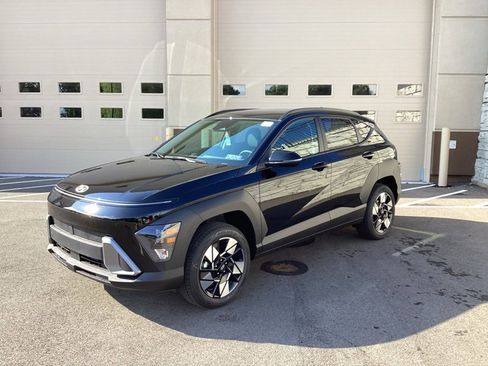 New 2025 Hyundai Kona SEL image 3