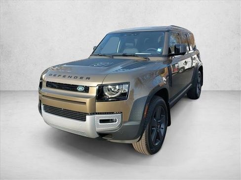 Used 2025 Land Rover Defender 110 S image 1