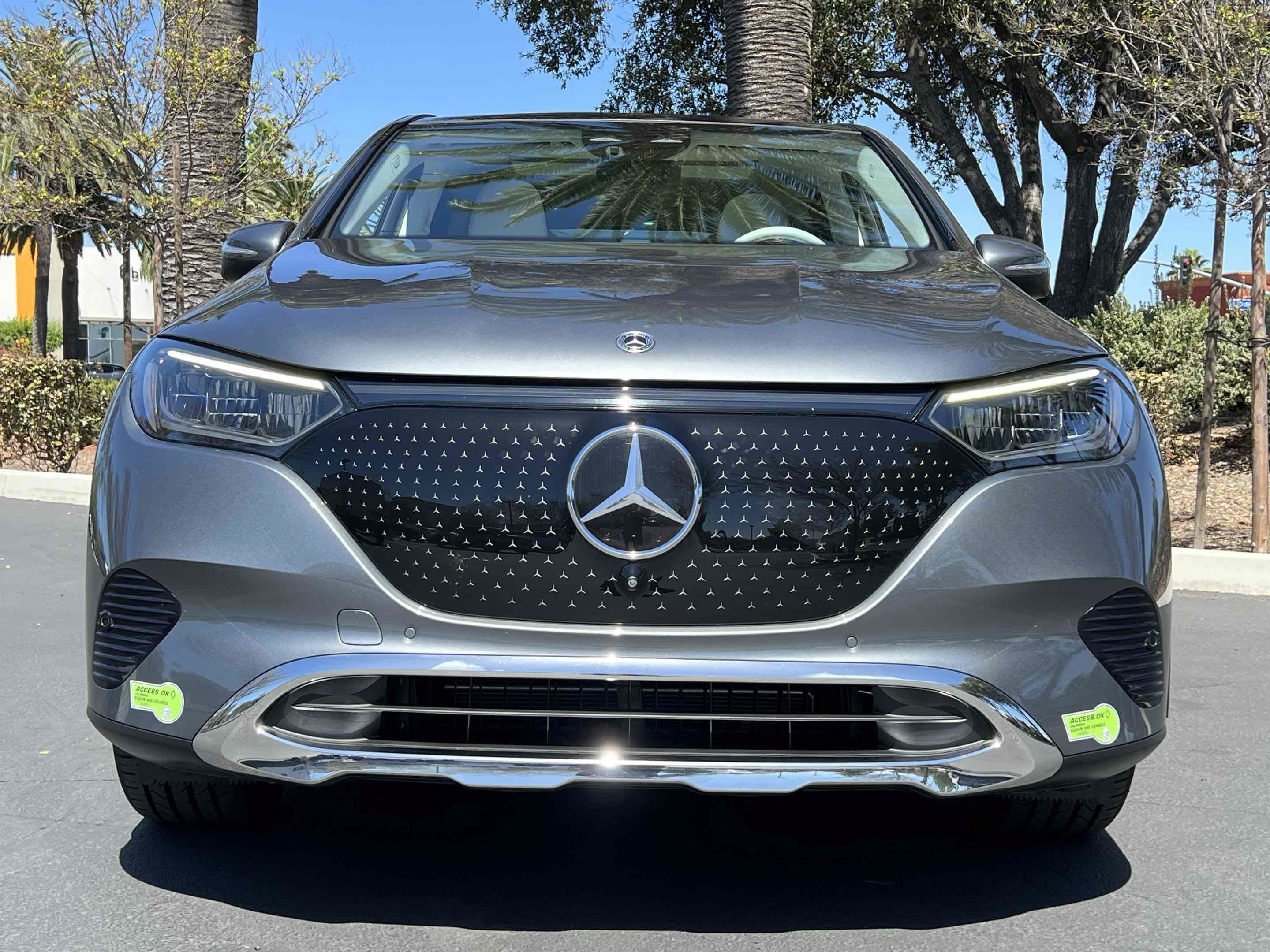 Used 2023 Mercedes-Benz EQE 350+ SUV w/ Exclusive Trim Package image 60