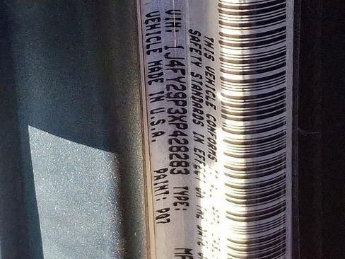 Used 1999 Jeep Wrangler SE image 26