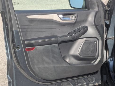 Used 2022 Ford Escape SEL AWD/4WD image 11