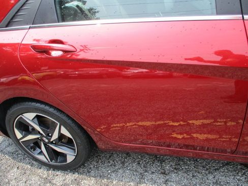 Used 2022 Hyundai Elantra Limited FWD image 21