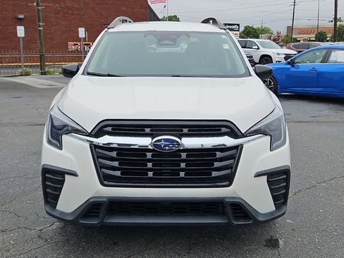 Used 2023 Subaru Ascent 8-Passenger AWD/4WD image 2