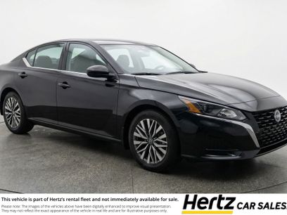 Used 2025 Nissan Altima 2.5 SV