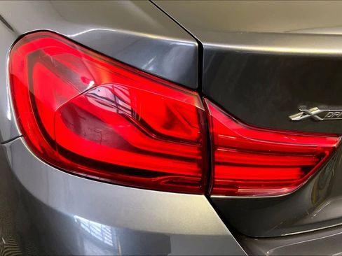 Used 2019 BMW 430i xDrive Coupe w/ M Sport Package AWD/4WD image 28