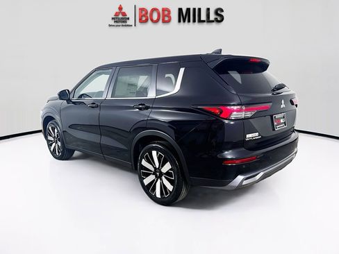 New 2026 Mitsubishi Outlander SE FWD image 5