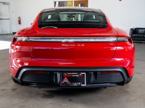 Used 2022 Porsche Taycan 4S image 7