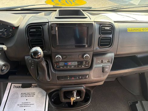 Used 2022 RAM ProMaster 3500 w/ Fleet Safety Group (AWQ) FWD image 14